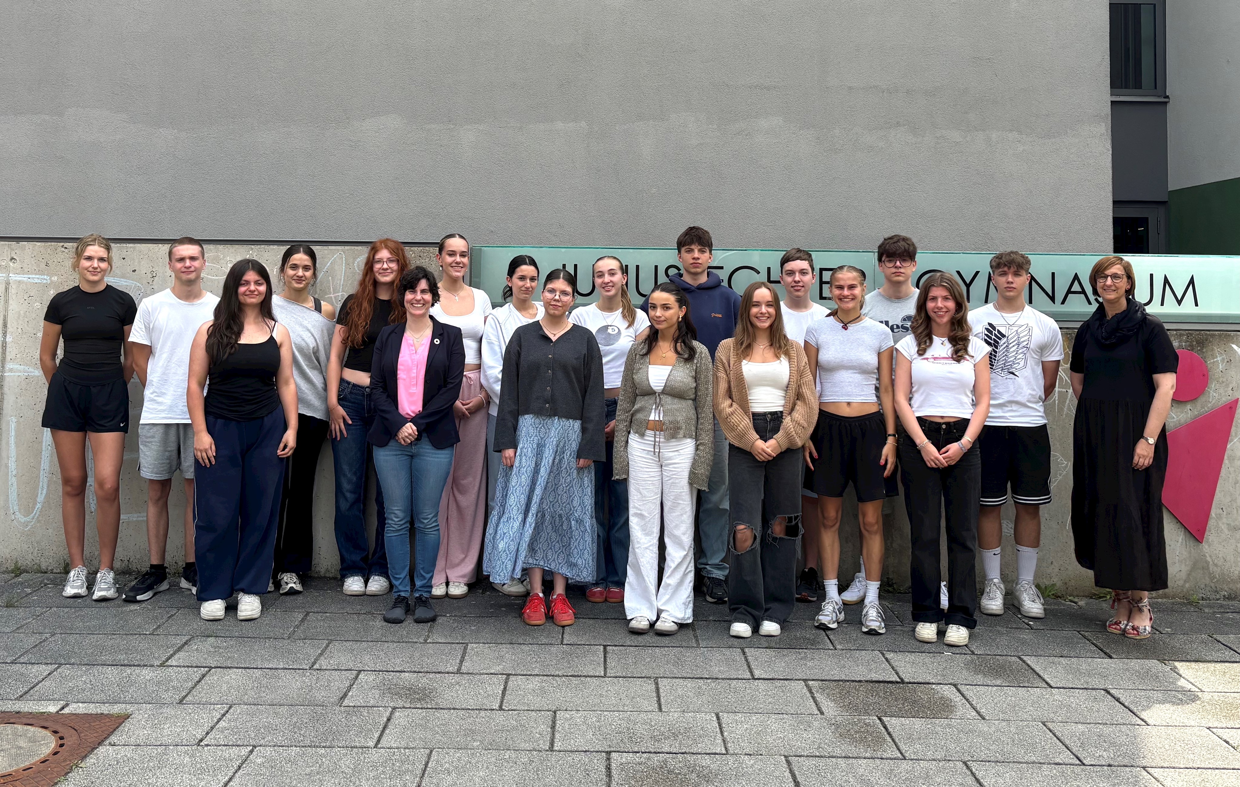 Gruppenbild JEG fabuly Wanderausstellung